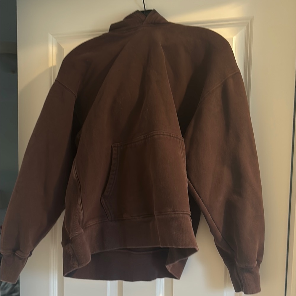Brown Oversized Sweatshirt (aritzia)